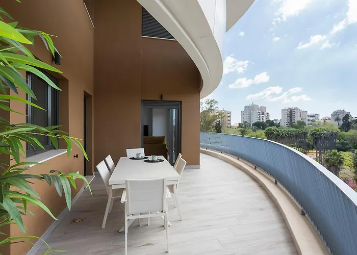 Homes - Sky Garden Jerez アパート